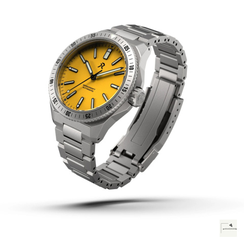 RZE: Endevaour Medallion Yellow RZE: Endevaour Medallion Yellow